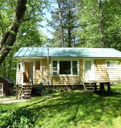 Front view of my Vermont cottage shortly after purchase